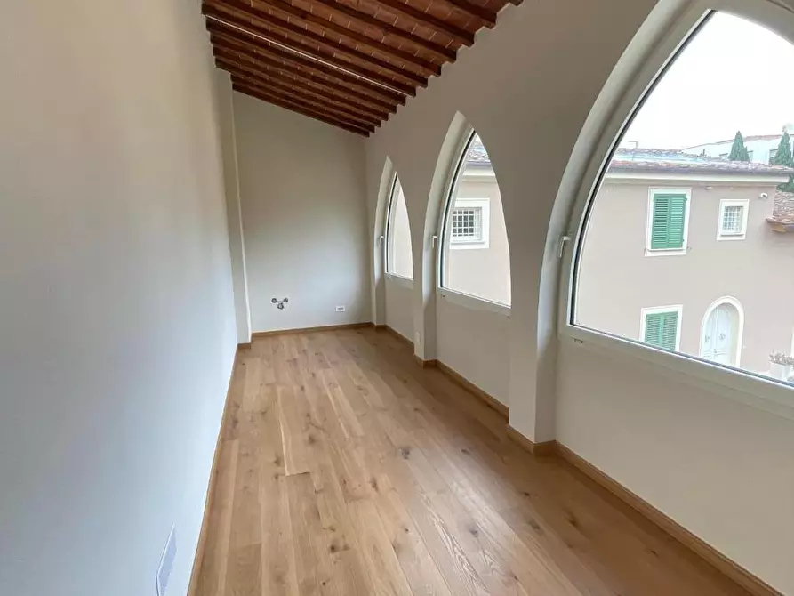 Immagine 14 di Immobile di prestigio in vendita  a Cascina