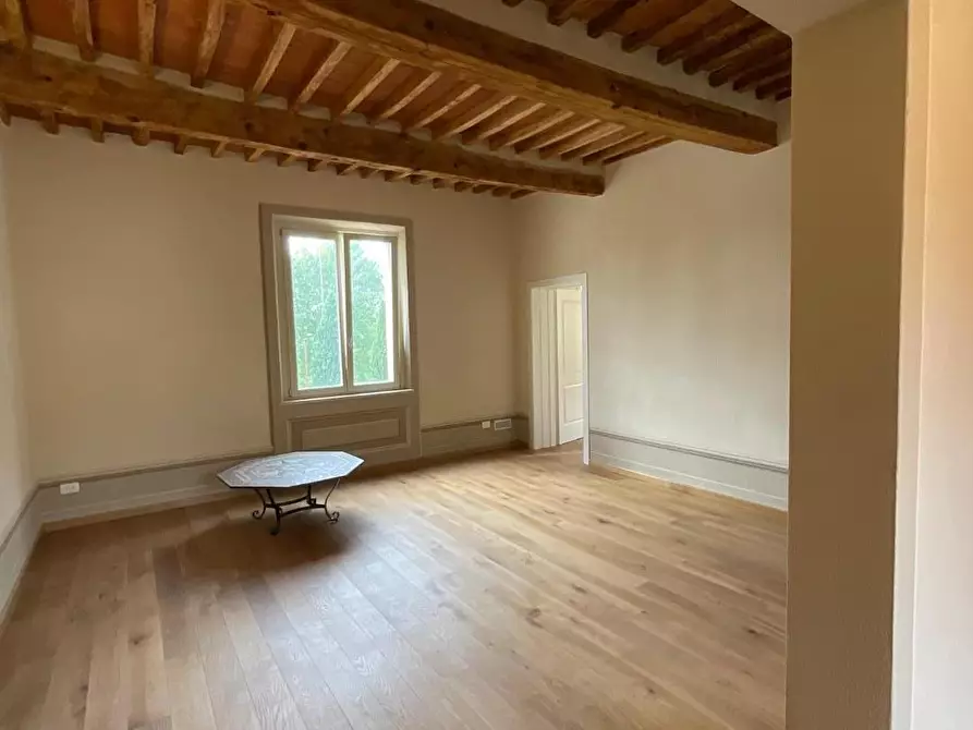 Immagine 31 di Immobile di prestigio in vendita  a Cascina
