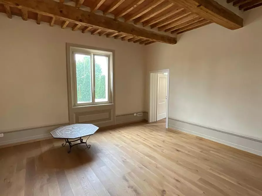 Immagine 28 di Immobile di prestigio in vendita  a Cascina