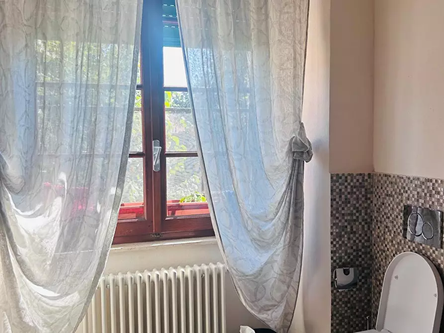 Immagine 9 di Appartamento in vendita  a Aulla