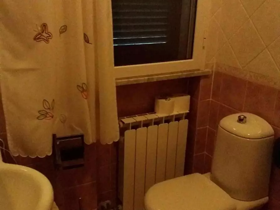 Immagine 7 di Appartamento in vendita  a Fosdinovo