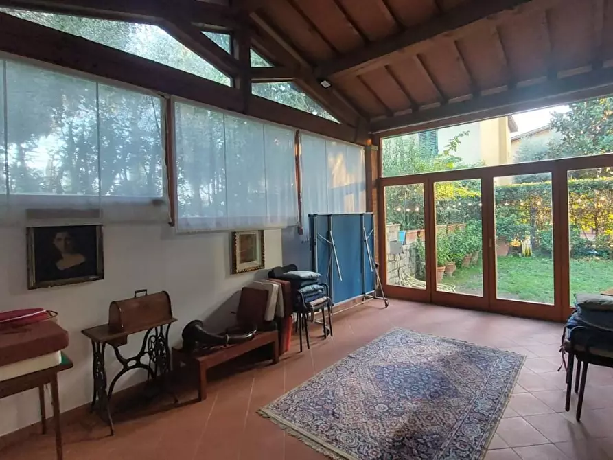 Immagine 6 di Villa in affitto  a Firenze