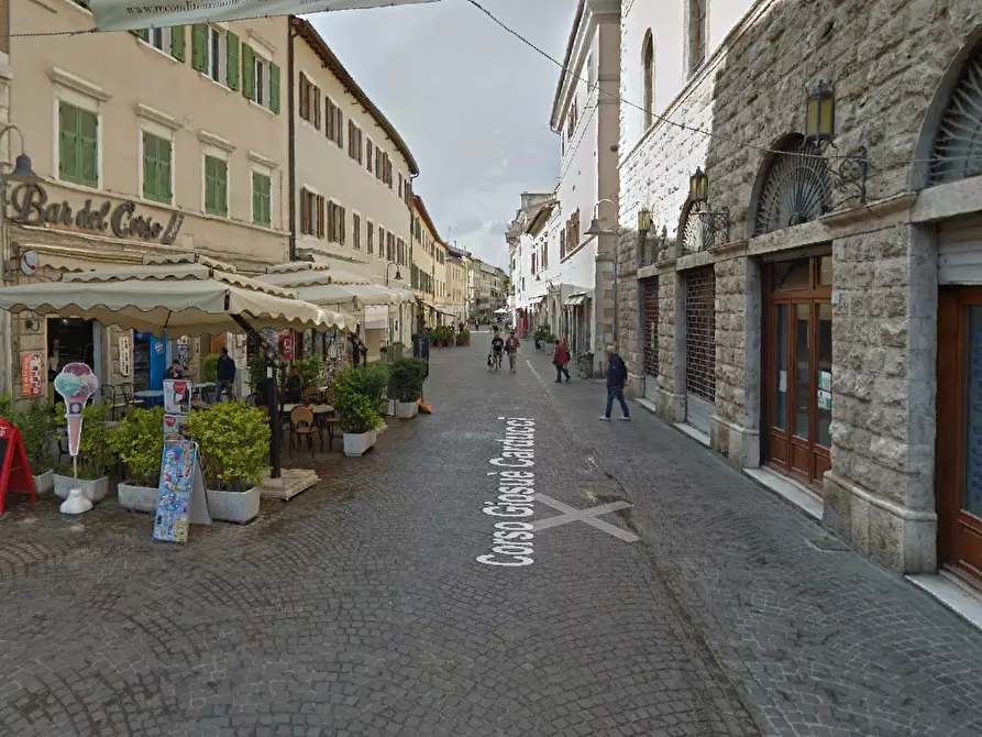 Immagine 1 di Negozio in vendita  a Grosseto