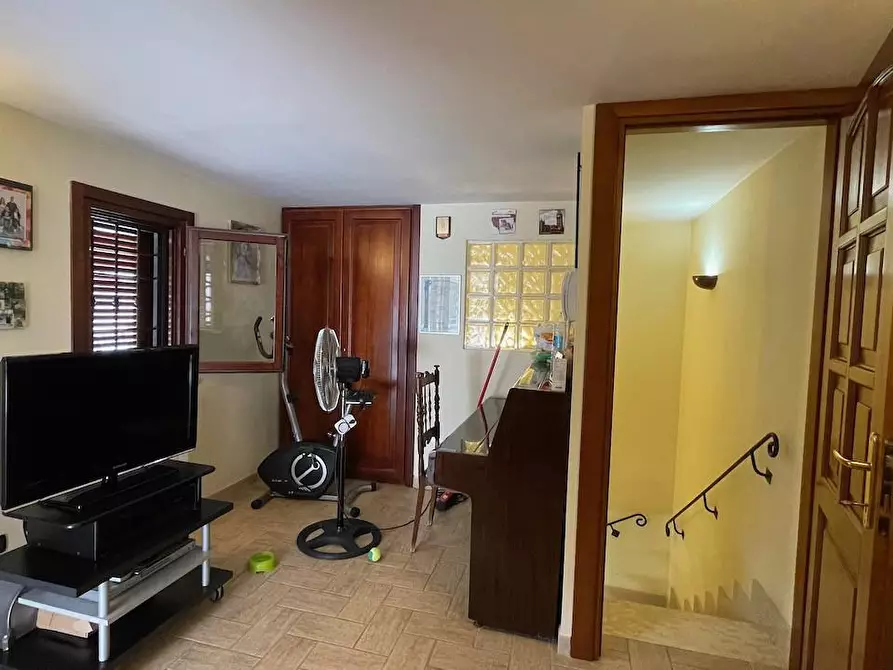 Immagine 21 di Villetta a schiera in vendita  a Fiumicino