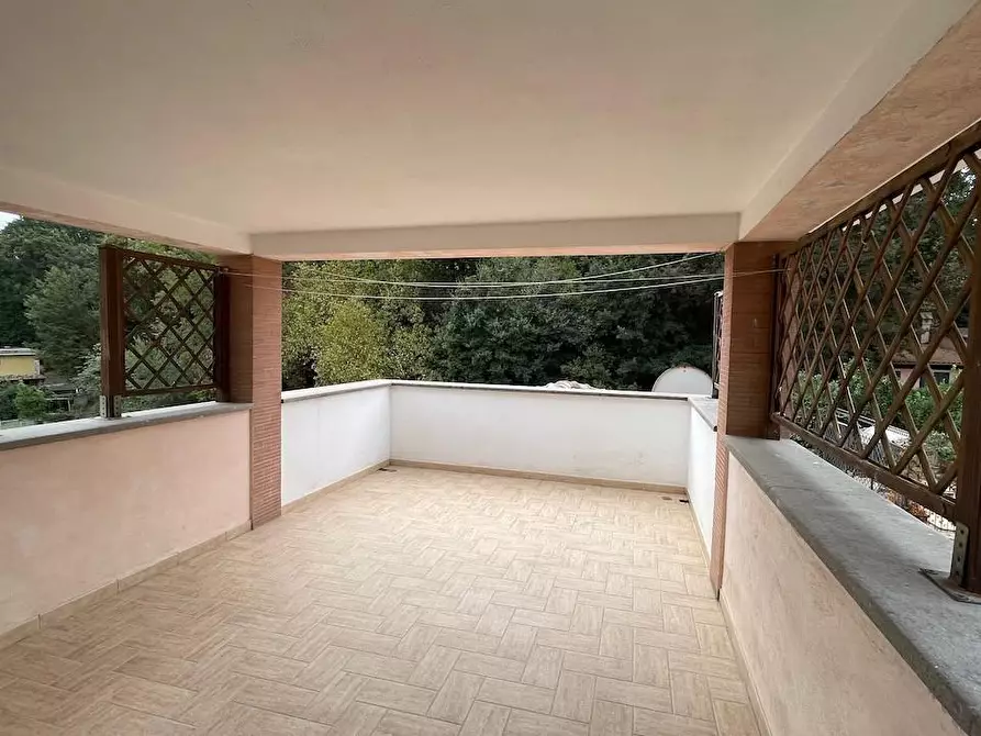 Immagine 22 di Villetta a schiera in vendita  a Fiumicino