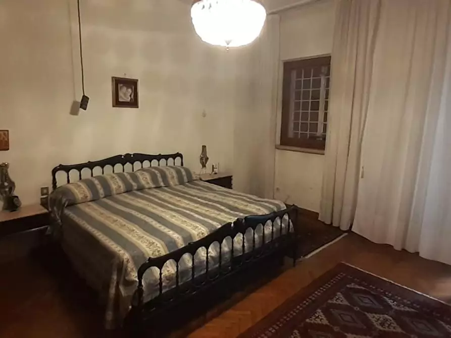 Immagine 5 di Casa bifamiliare in vendita  a Carrara