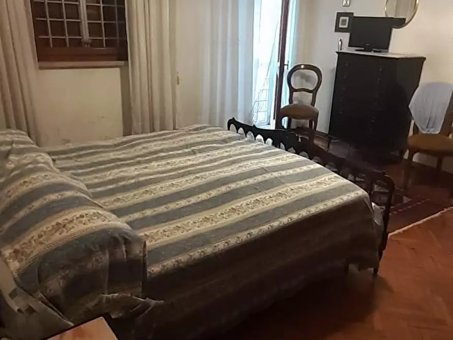 Immagine 15 di Casa bifamiliare in vendita  a Carrara