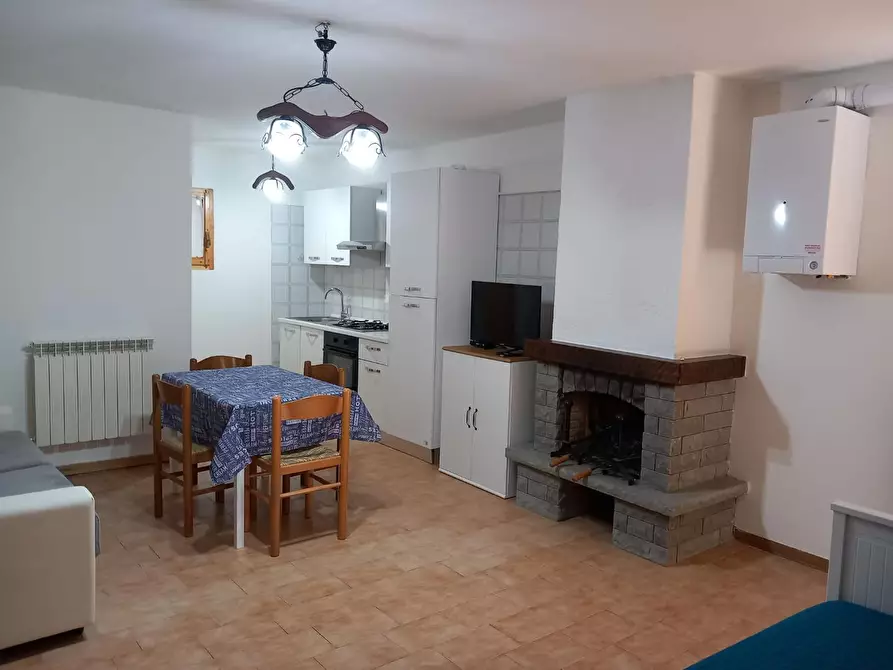 Immagine 14 di Appartamento in affitto  a Pievepelago