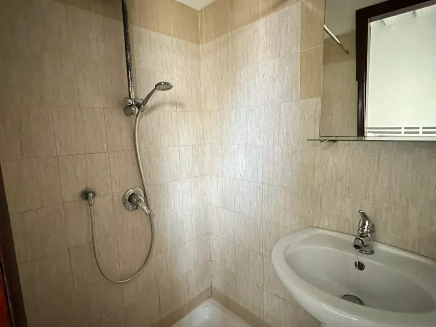 Immagine 6 di Appartamento in vendita  a Pisa