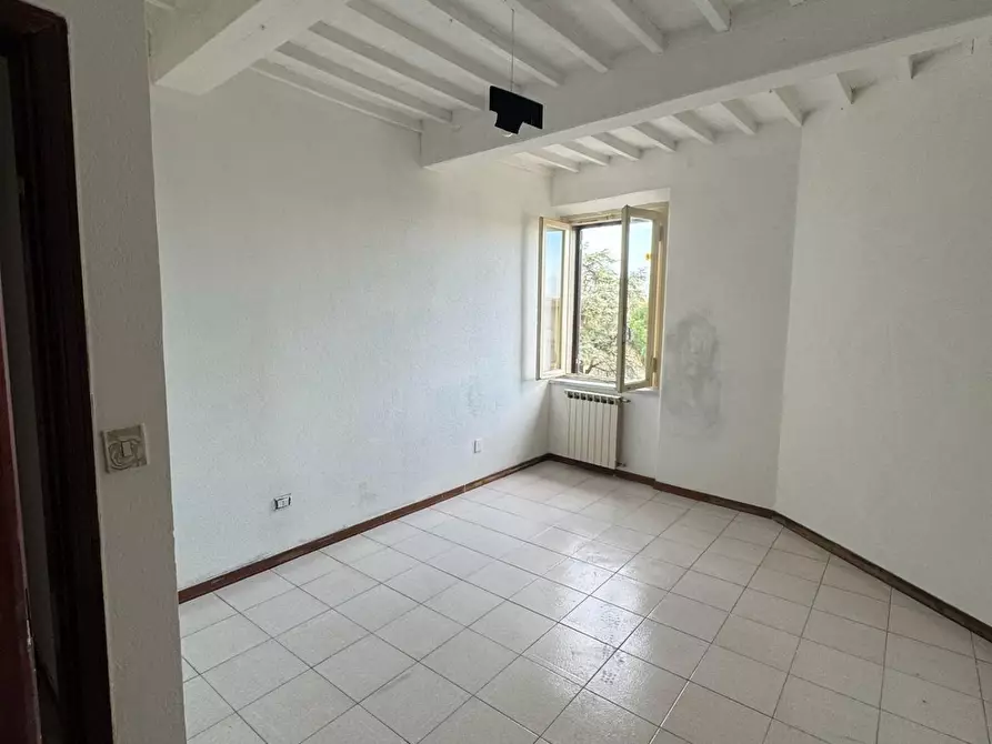 Immagine 1 di Appartamento in vendita  a Pisa