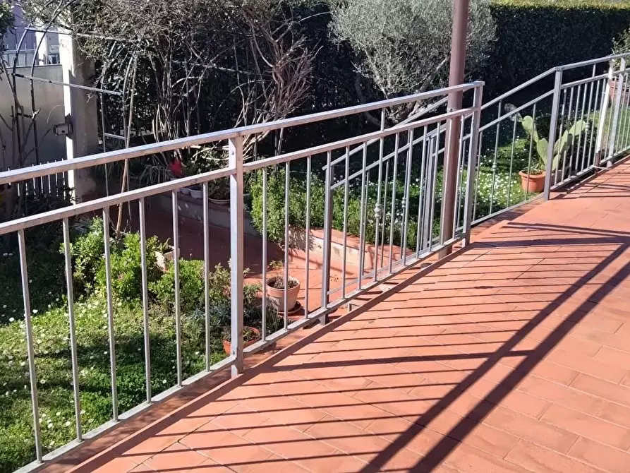 Immagine 29 di Casa indipendente in vendita  a Sarzana