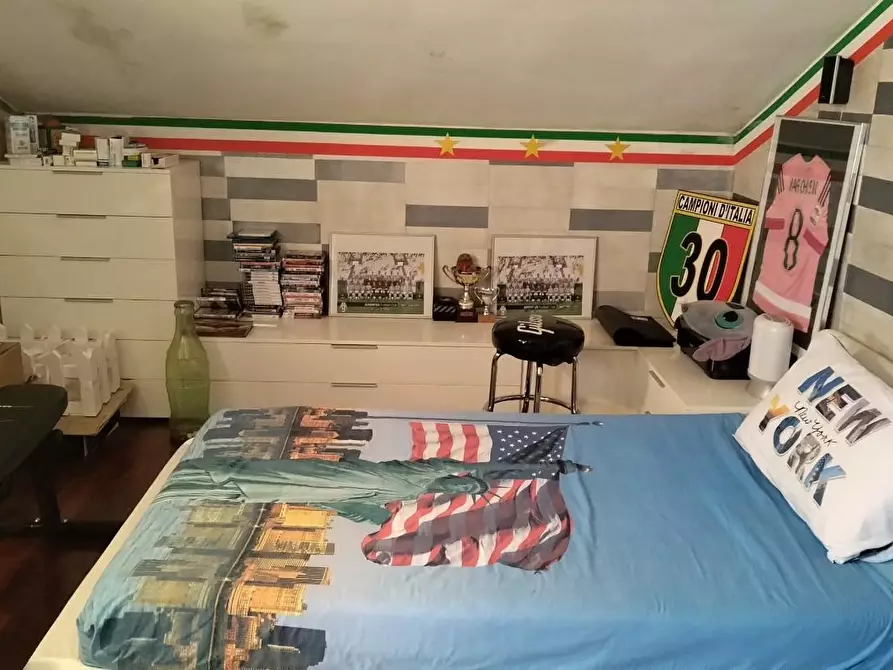 Immagine 15 di Casa indipendente in vendita  a Sarzana