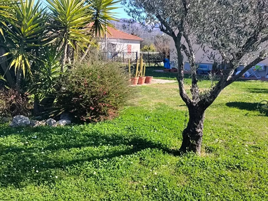 Immagine 32 di Casa indipendente in vendita  a Sarzana