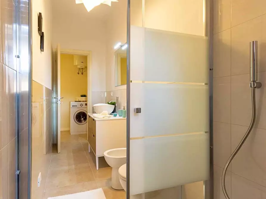 Immagine 12 di Appartamento in vendita  a Bergamo