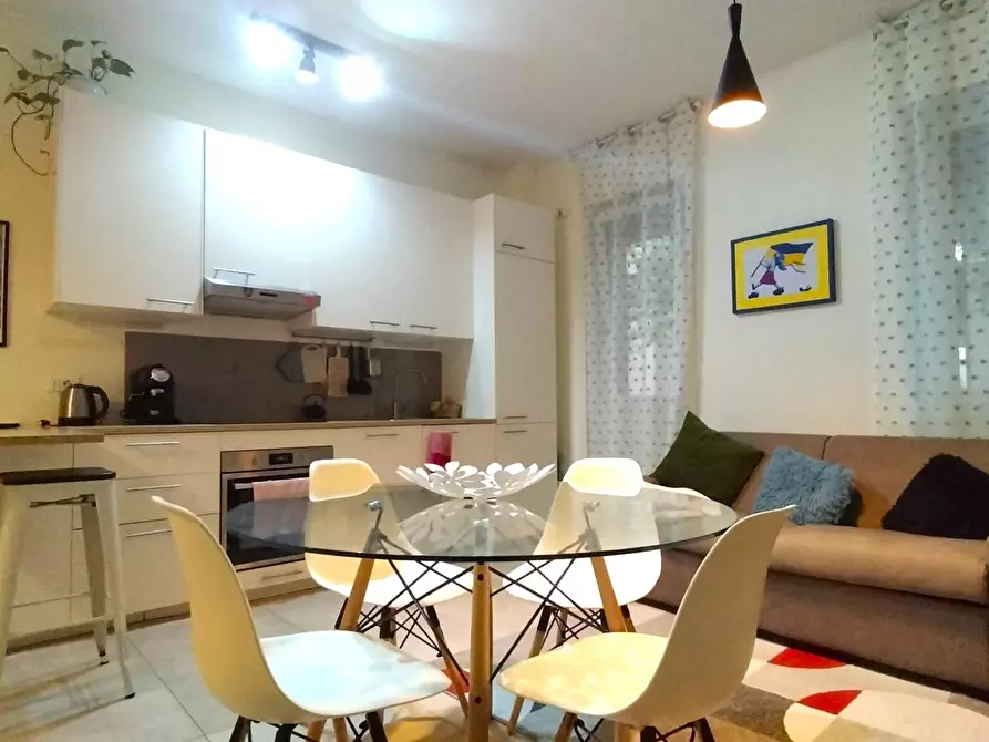 Immagine 3 di Appartamento in vendita  a Bergamo