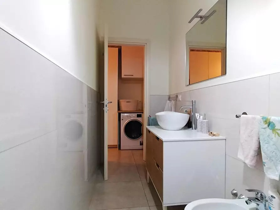 Immagine 14 di Appartamento in vendita  a Bergamo