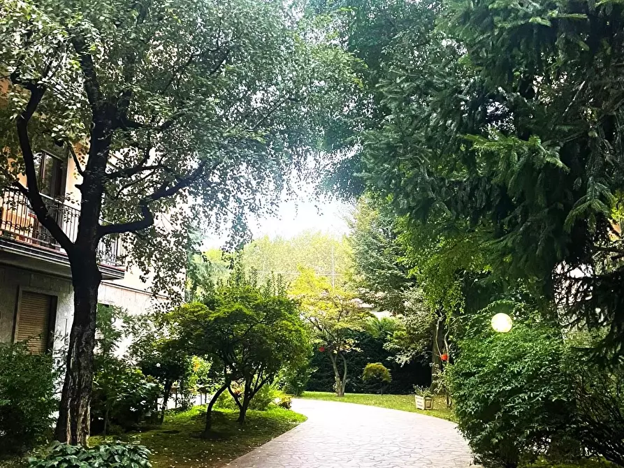 Immagine 24 di Appartamento in vendita  a Bergamo