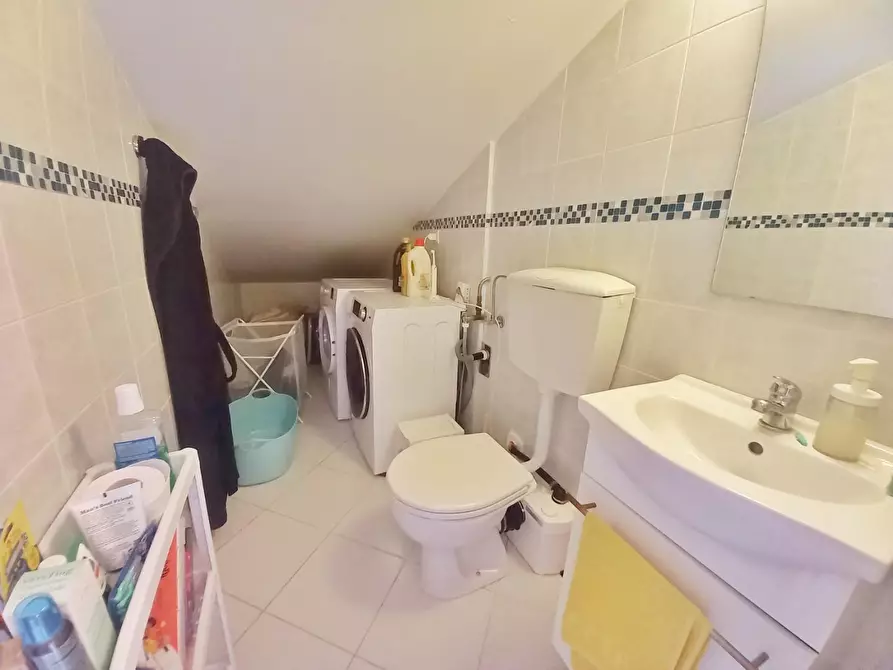 Immagine 9 di Appartamento in vendita  a Montaione