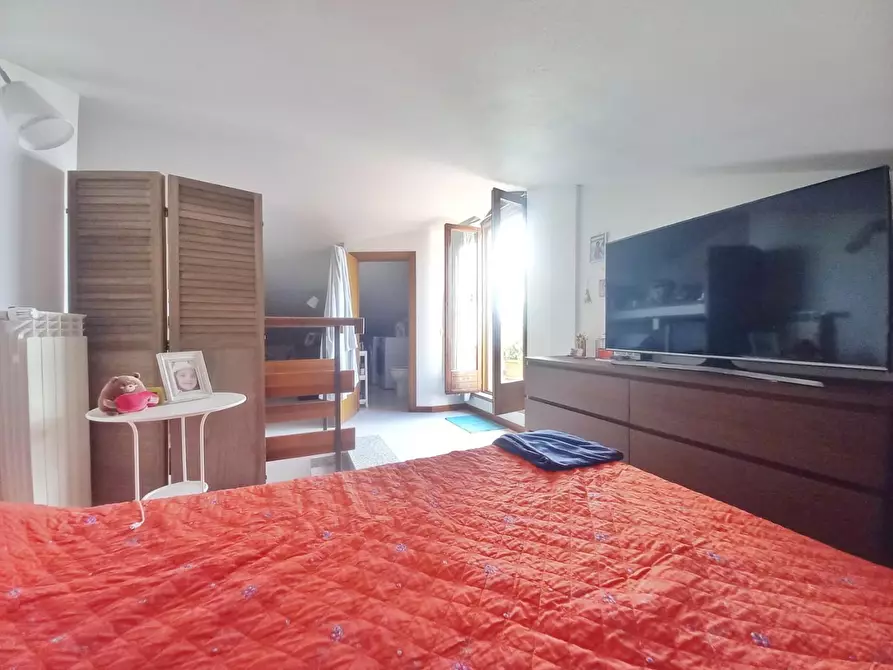 Immagine 7 di Appartamento in vendita  a Montaione