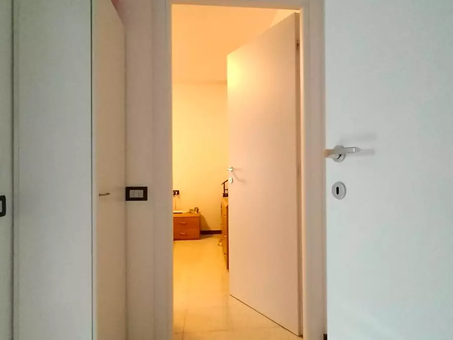 Immagine 22 di Appartamento in vendita  a Bergamo