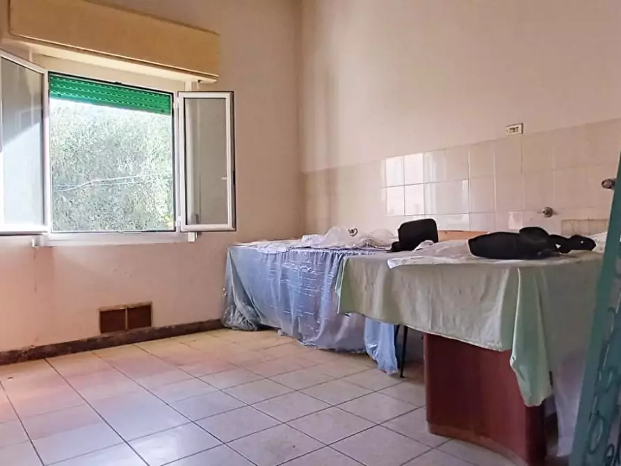 Immagine 6 di Appartamento in vendita  a Massa