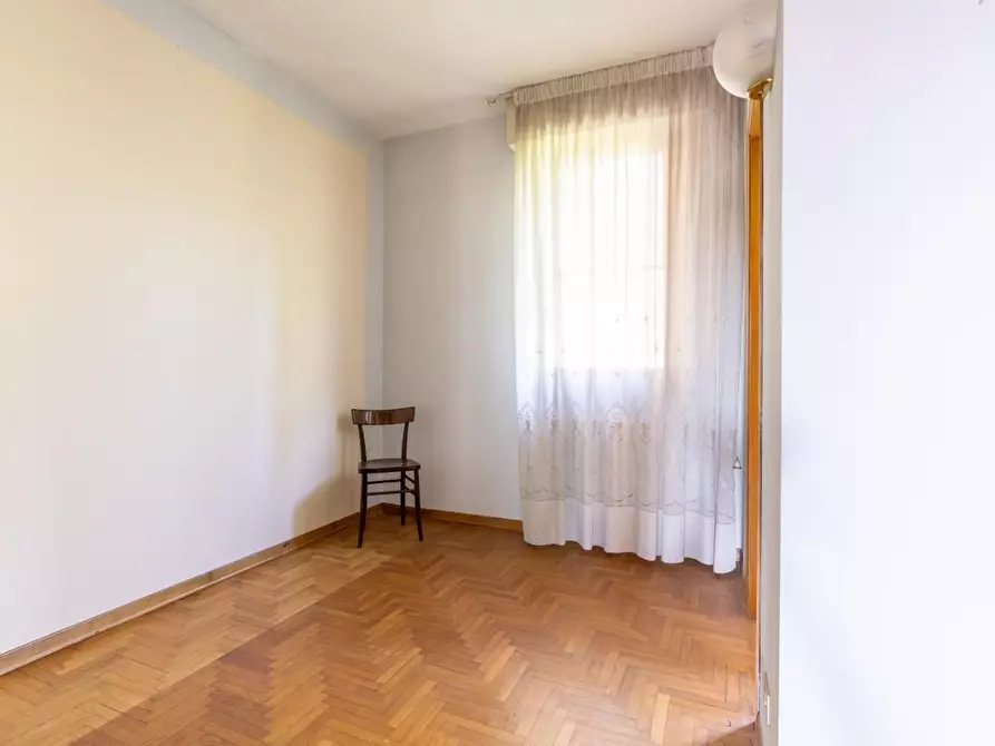 Immagine 13 di Villa in vendita  a Pisa