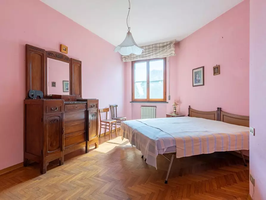 Immagine 9 di Villa in vendita  a Pisa