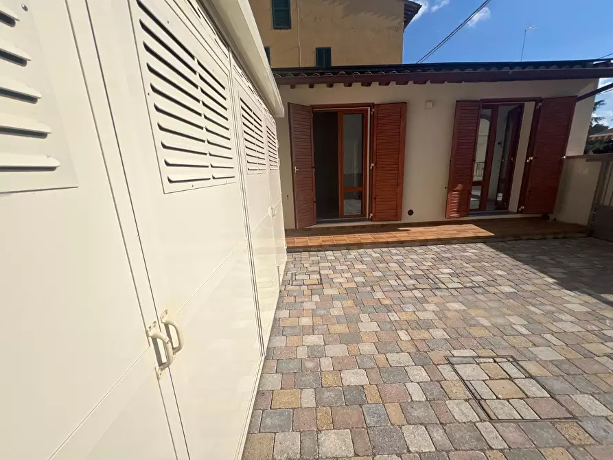 Immagine 5 di Appartamento in affitto  a Empoli