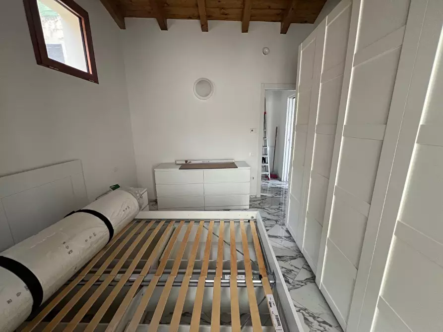 Immagine 19 di Appartamento in affitto  a Empoli