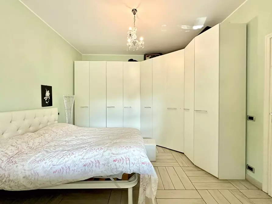 Immagine 6 di Villetta a schiera in vendita  a Pietrasanta