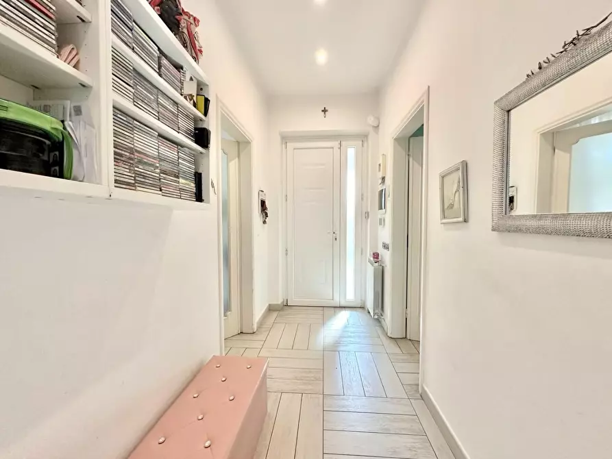 Immagine 20 di Villetta a schiera in vendita  a Pietrasanta