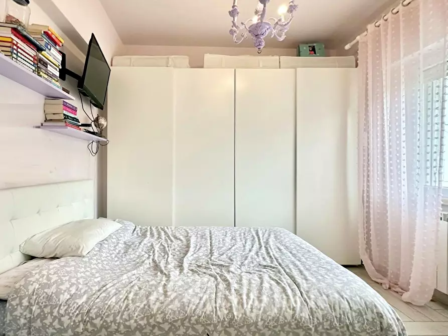 Immagine 16 di Villetta a schiera in vendita  a Pietrasanta