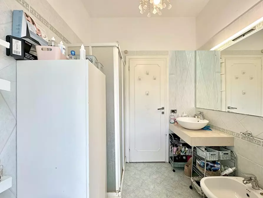 Immagine 13 di Villetta a schiera in vendita  a Pietrasanta