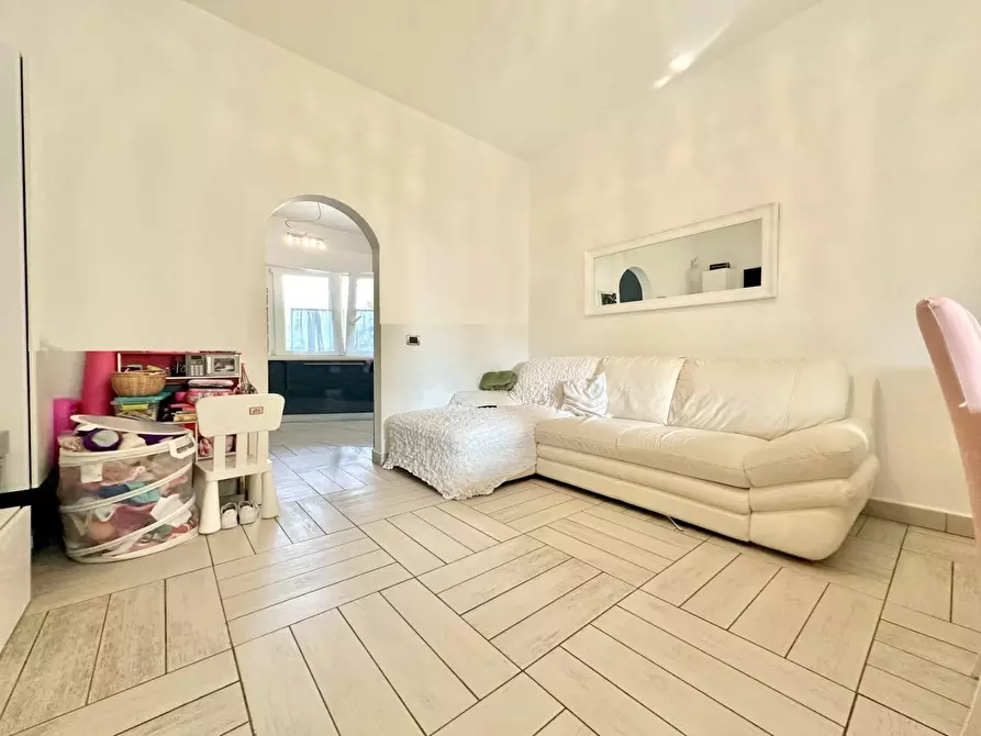 Immagine 22 di Villetta a schiera in vendita  a Pietrasanta