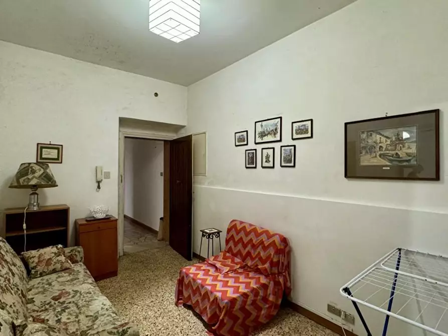 Immagine 13 di Appartamento in vendita  a Siena