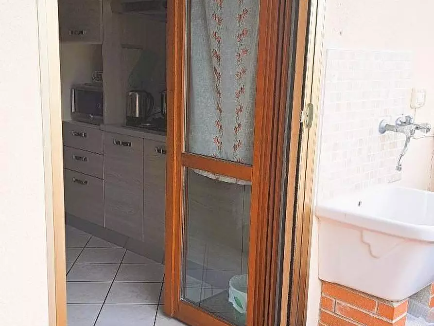 Immagine 4 di Appartamento in vendita  a Calci