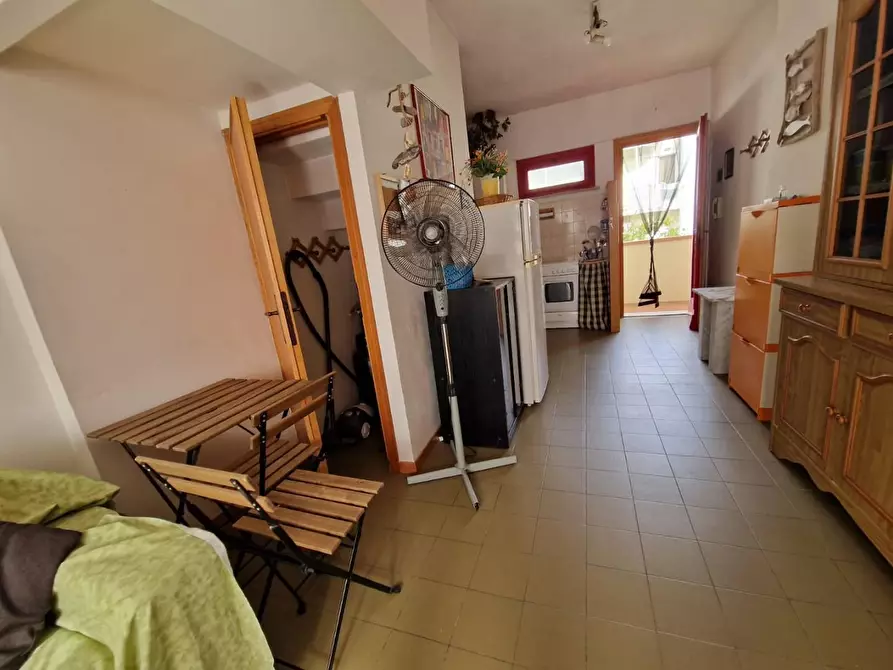 Immagine 4 di Appartamento in vendita  a Rosignano Marittimo