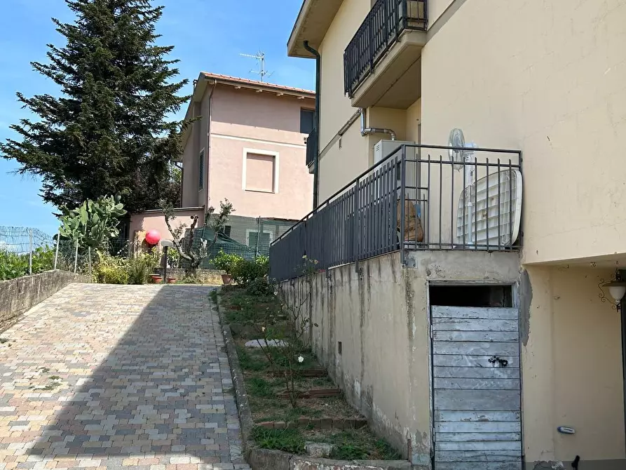 Immagine 2 di Appartamento in vendita  a Cerreto Guidi