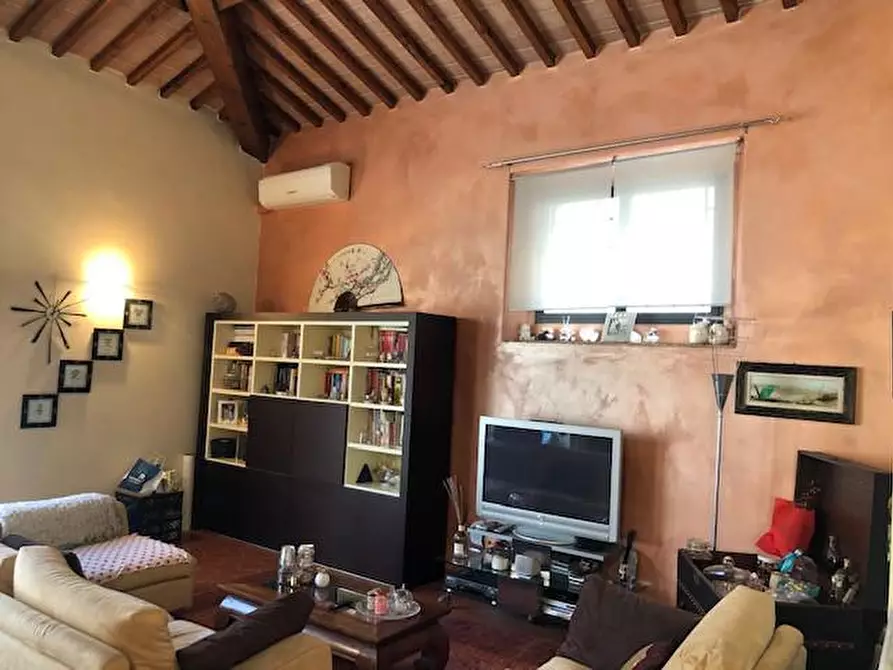 Immagine 9 di Porzione di casa in vendita  a Empoli