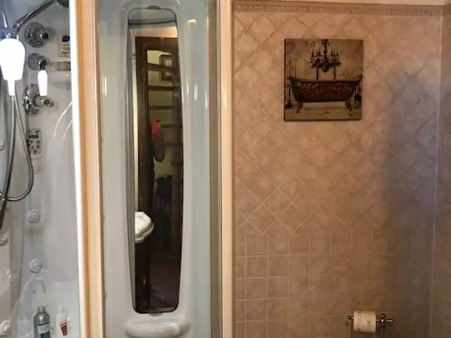 Immagine 19 di Porzione di casa in vendita  a Empoli