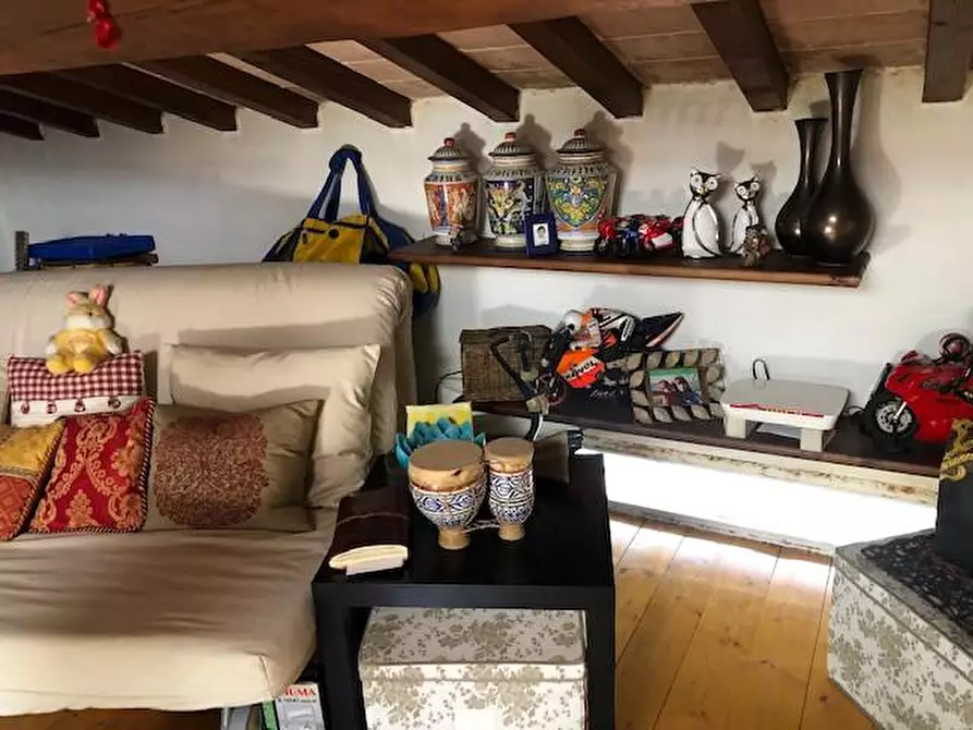 Immagine 26 di Porzione di casa in vendita  a Empoli