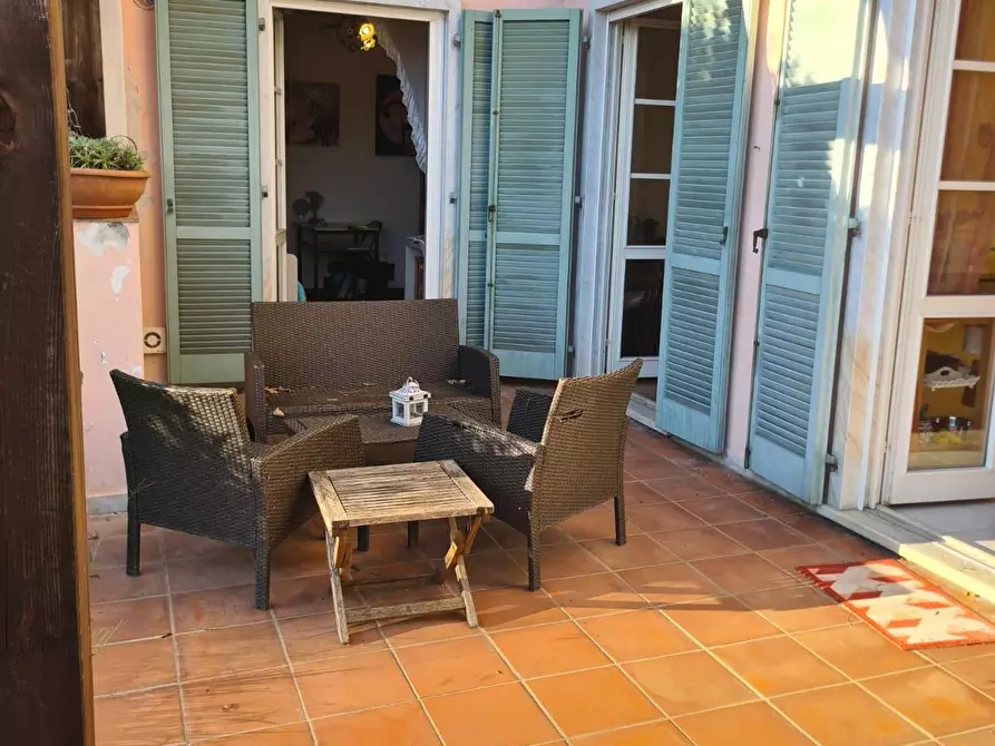 Immagine 14 di Villetta a schiera in vendita  a Carrara