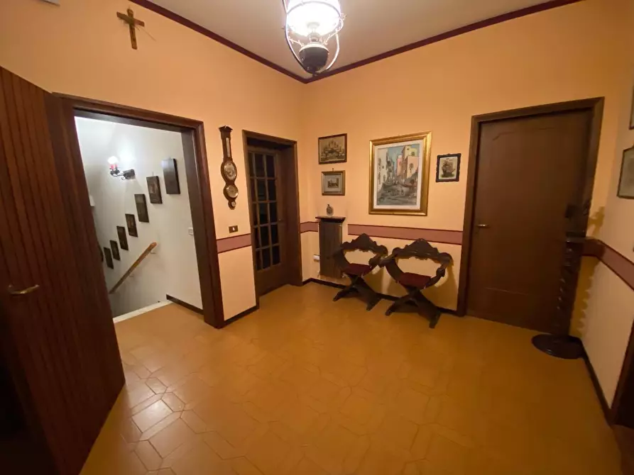 Immagine 20 di Villa in vendita  a Lucca