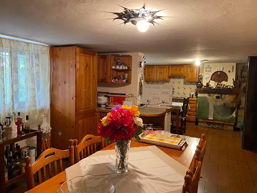 Immagine 29 di Villa in vendita  a Lucca