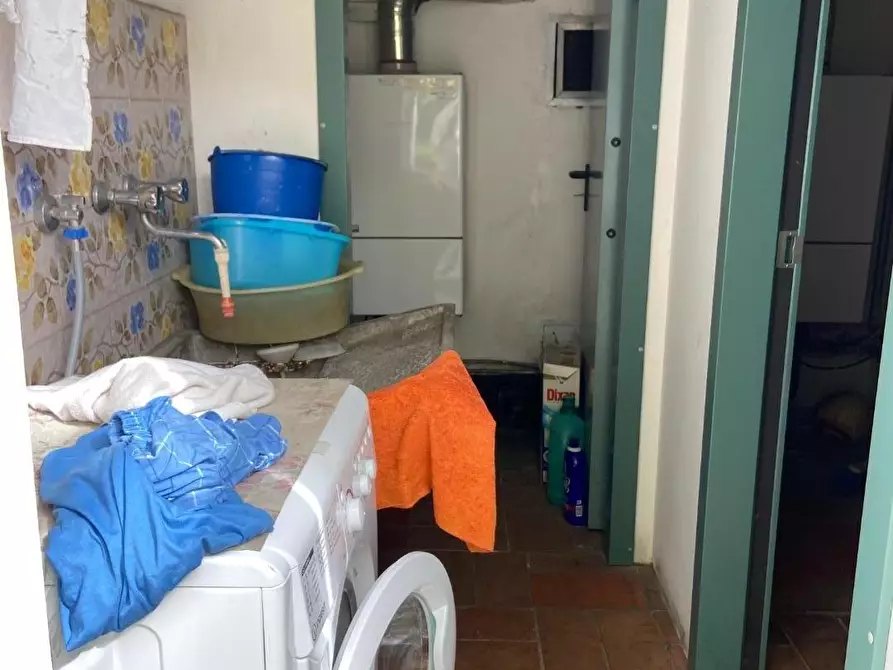 Immagine 33 di Villa in vendita  a Lucca