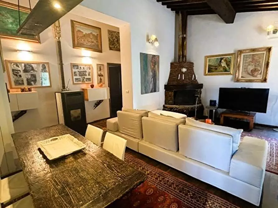 Immagine 27 di Casa semindipendente in vendita  a Livorno