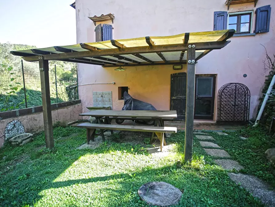 Immagine 48 di Casa semindipendente in vendita  a Livorno