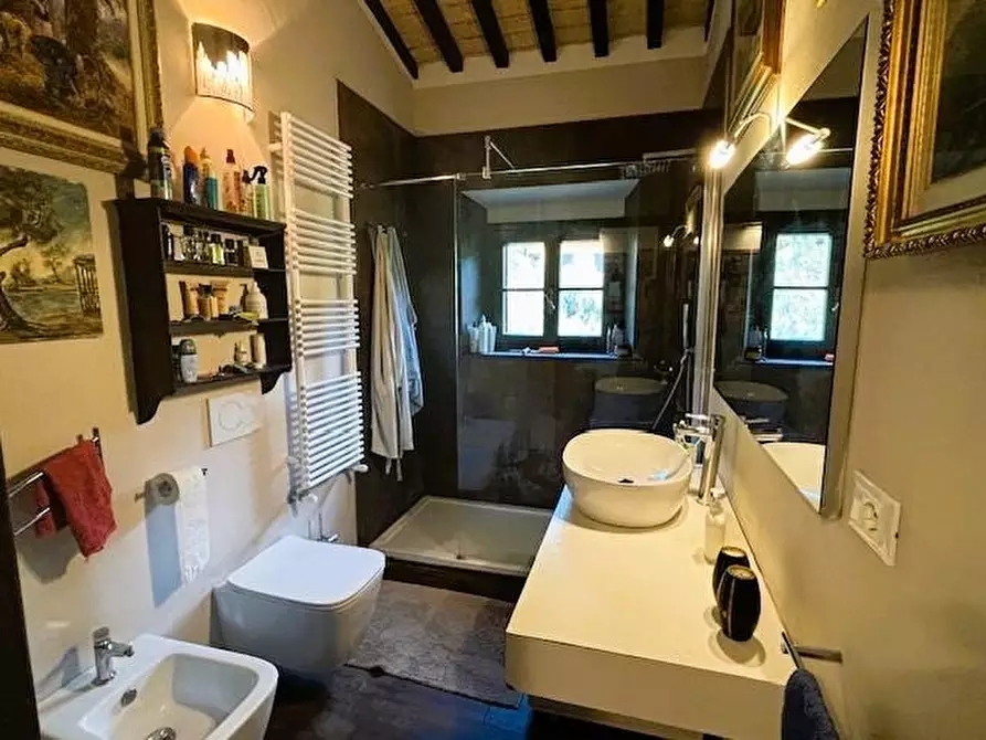 Immagine 33 di Casa semindipendente in vendita  a Livorno