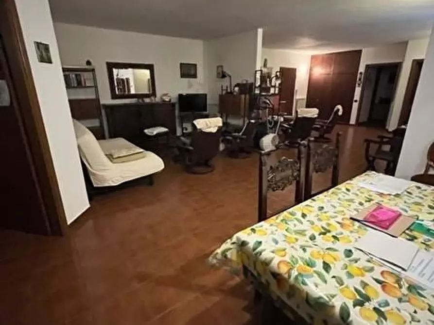 Immagine 9 di Appartamento in vendita  a Fosdinovo