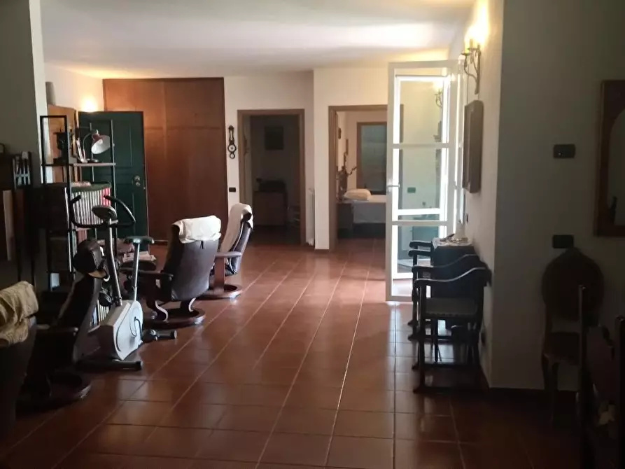 Immagine 4 di Appartamento in vendita  a Fosdinovo